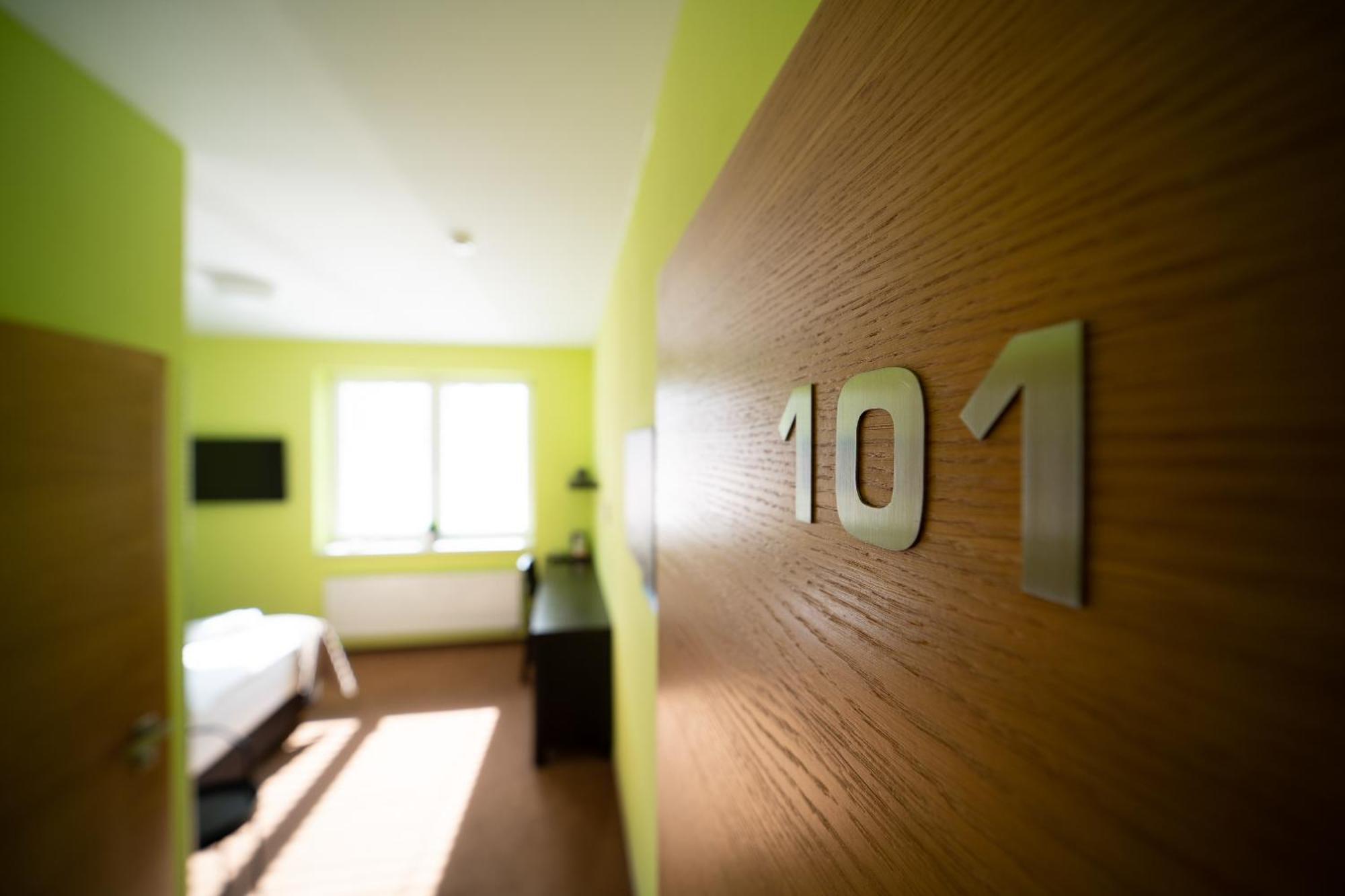 Garni Hotel Svitavy Ngoại thất bức ảnh