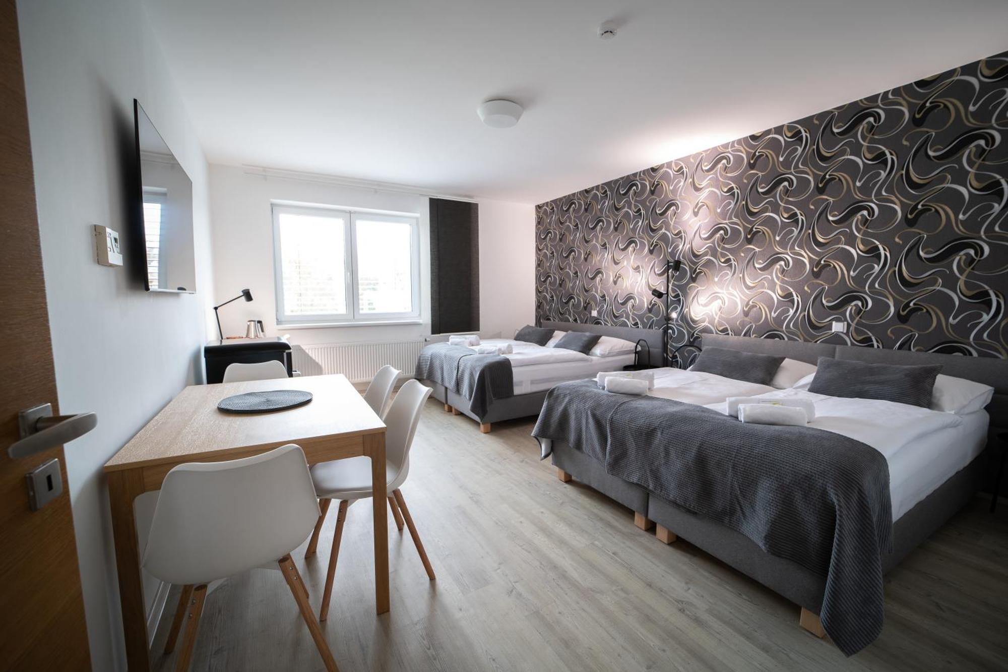 Garni Hotel Svitavy Ngoại thất bức ảnh